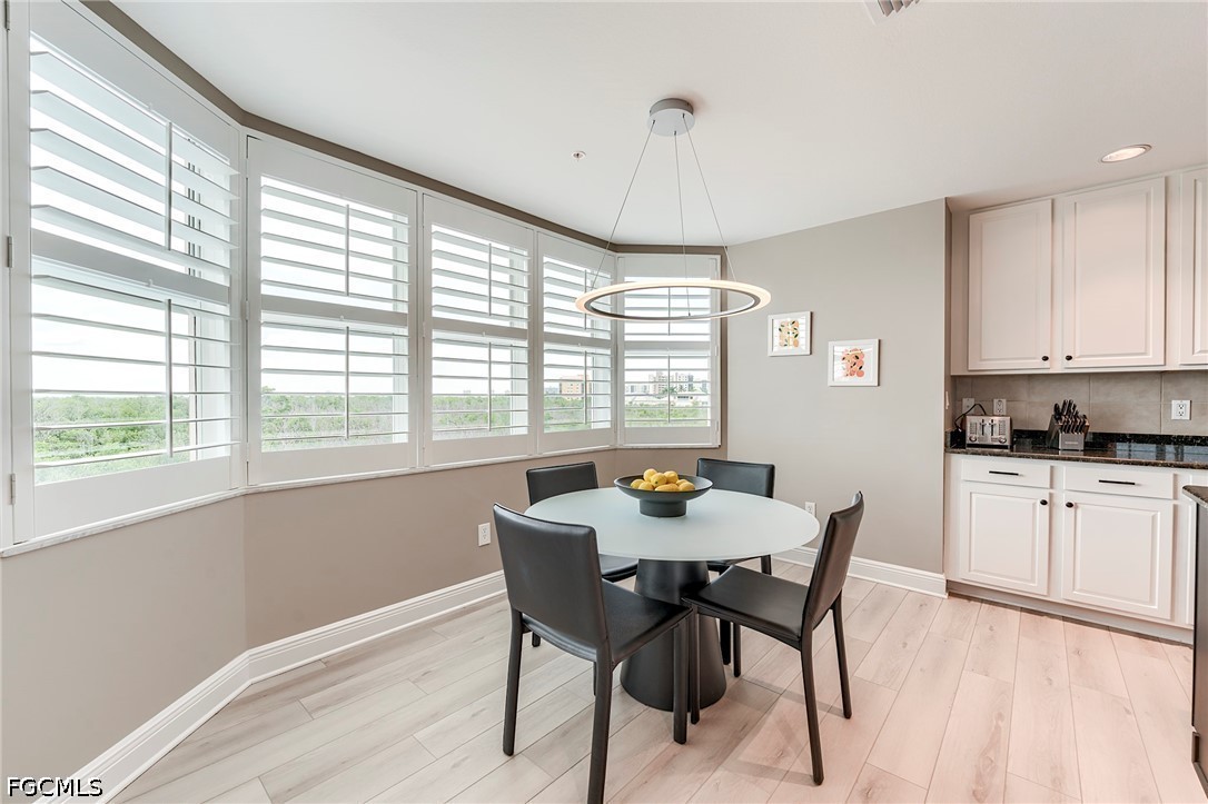 22604 Island Pines WAY 2304