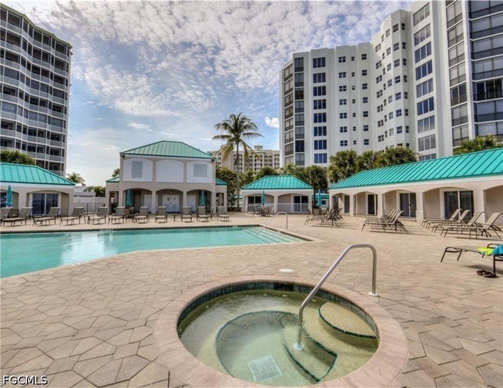 4183 Bay Beach LN 375