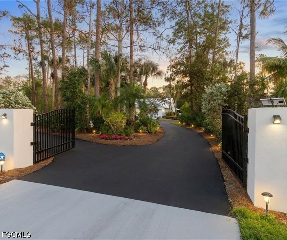 5340 Tamarind Ridge DR