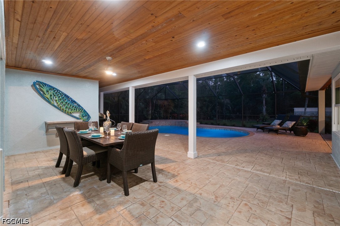 5340 Tamarind Ridge DR
