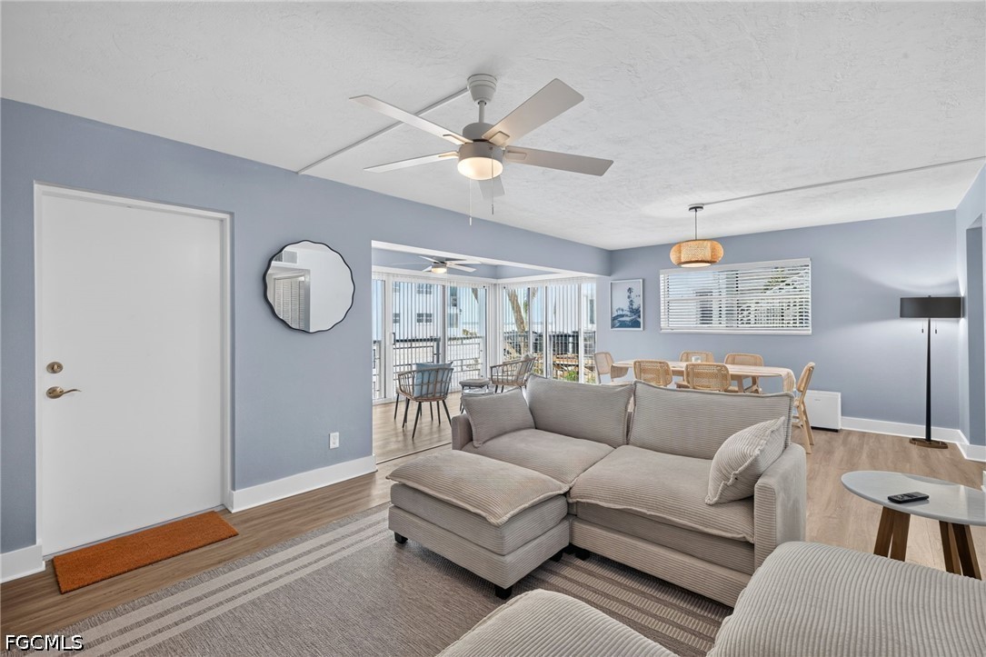 6500 Estero BLVD F118