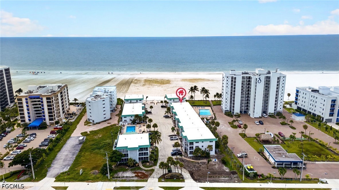 6500 Estero BLVD F118