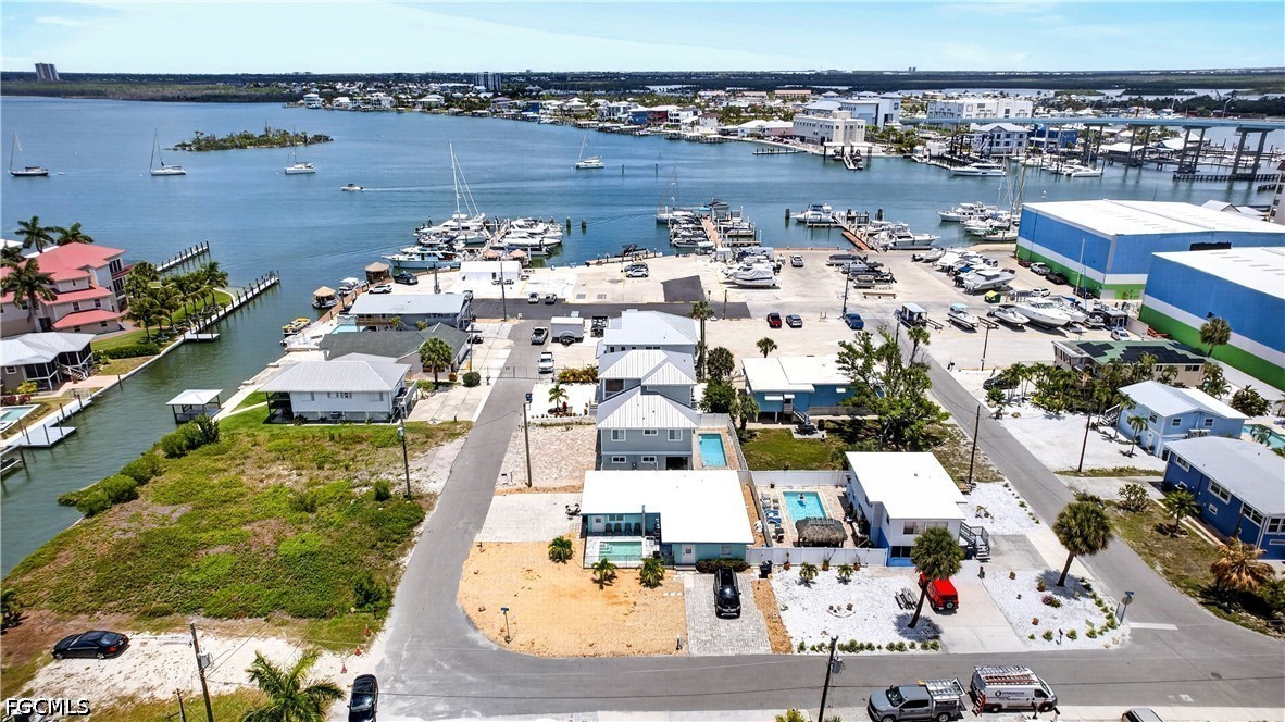 412 Harbor CT