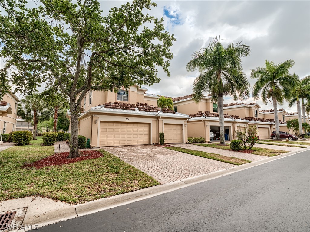 6081 Jonathans Bay CIR 102