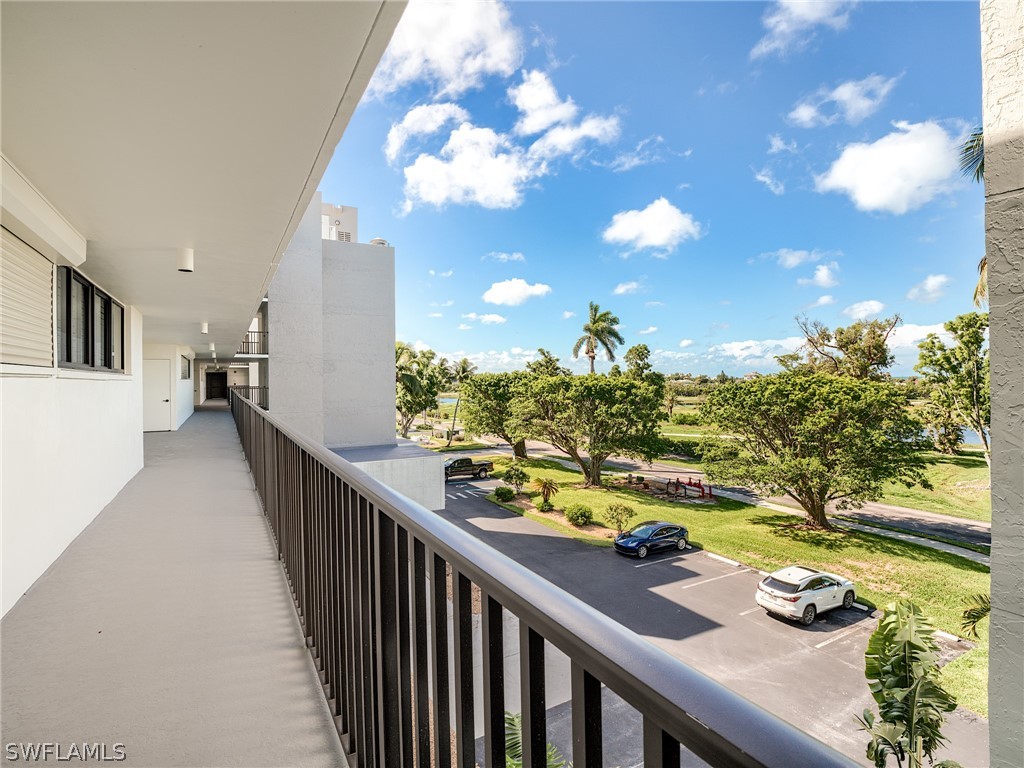 4223 Bay Beach LN 3B