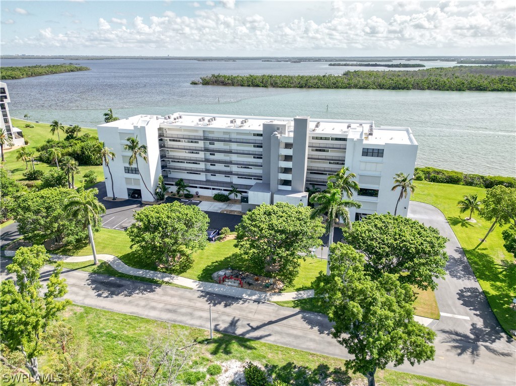4223 Bay Beach LN 3B