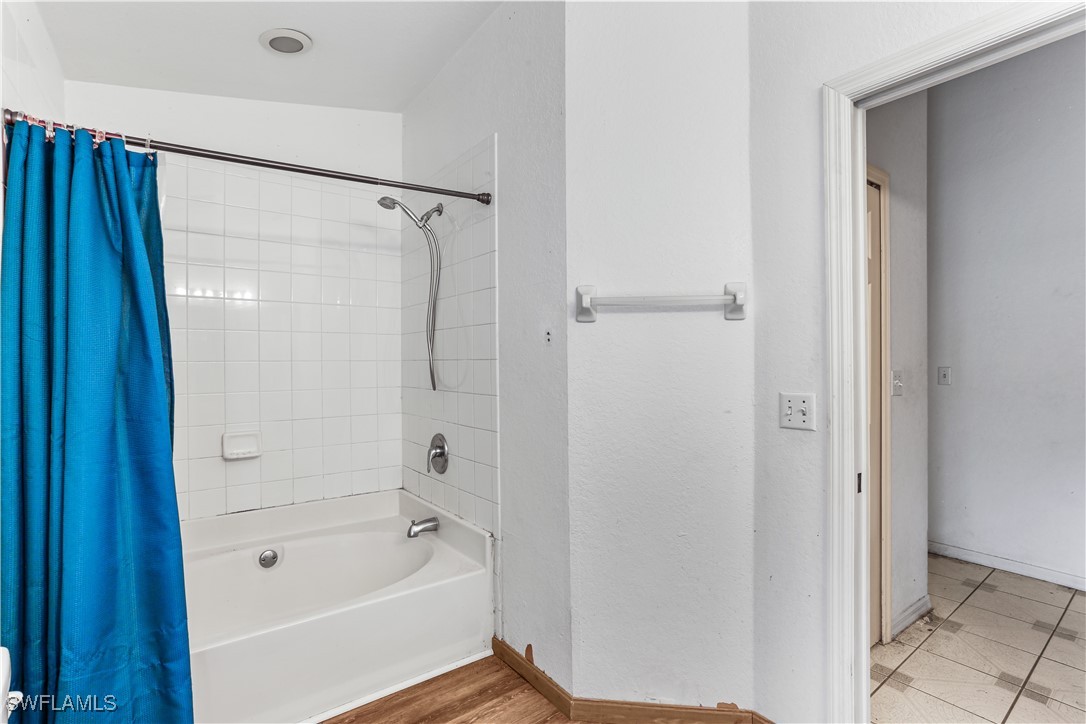 130 Price ST