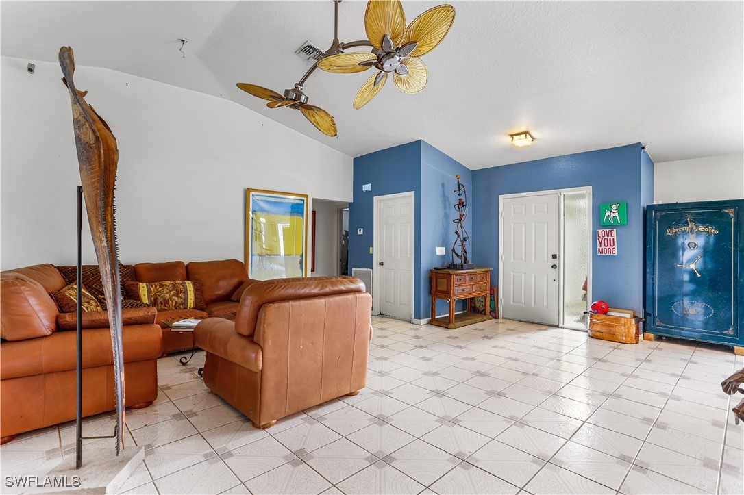 130 Price ST
