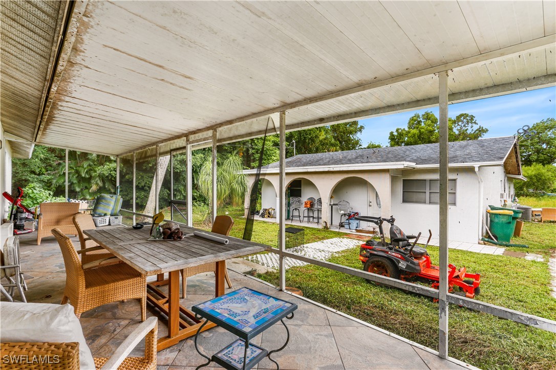 130 Price ST