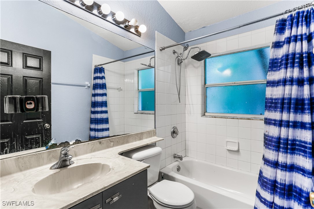 130 Price ST