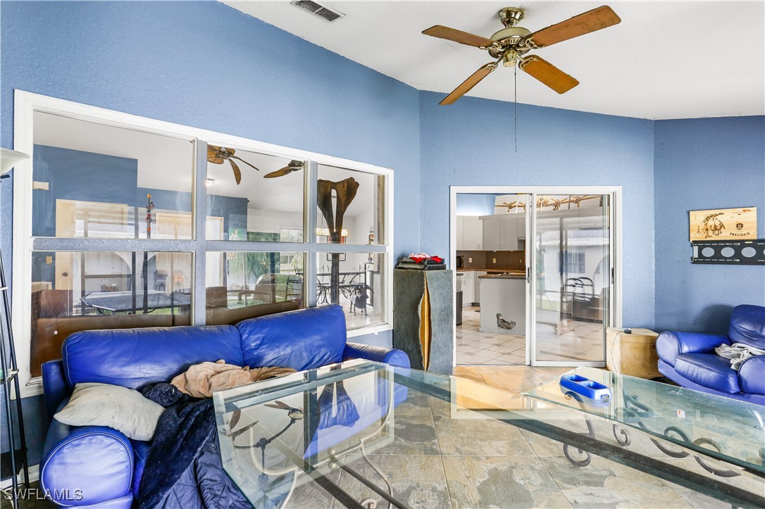 130 Price ST