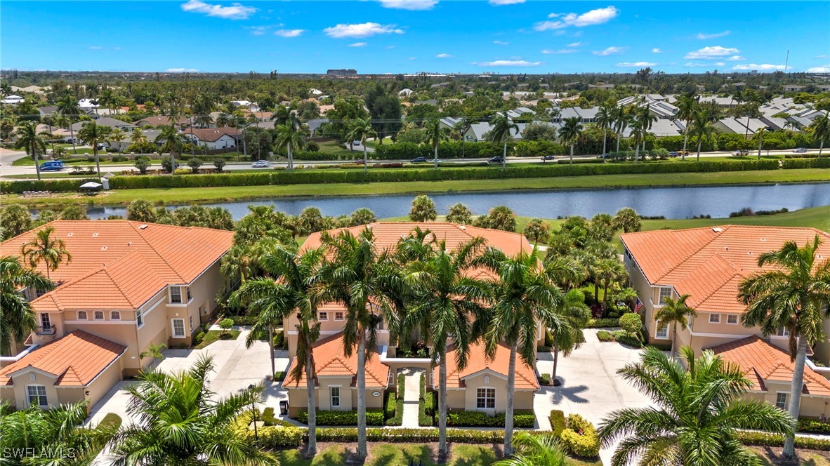 11083 Harbour Yacht CT 4