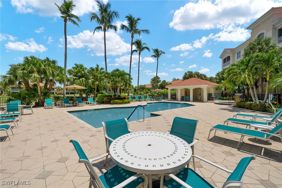 11083 Harbour Yacht CT 4
