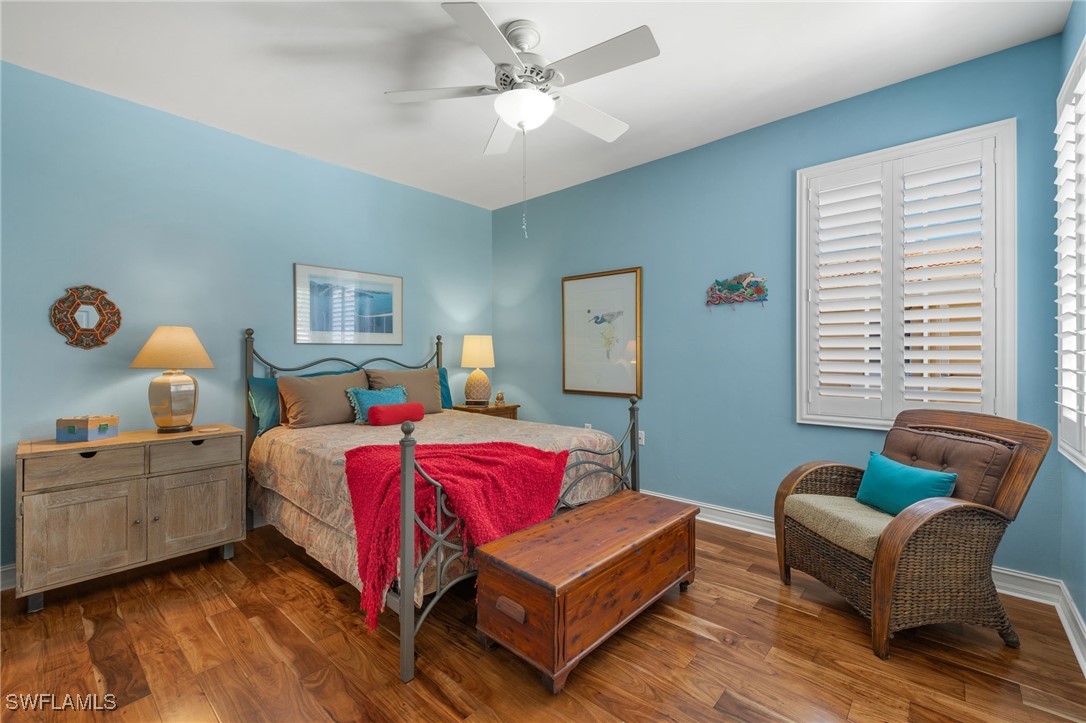 11083 Harbour Yacht CT 4