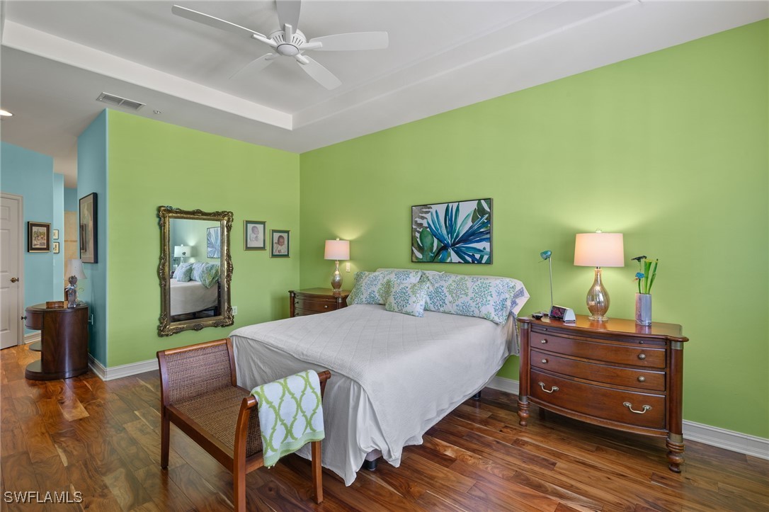11083 Harbour Yacht CT 4