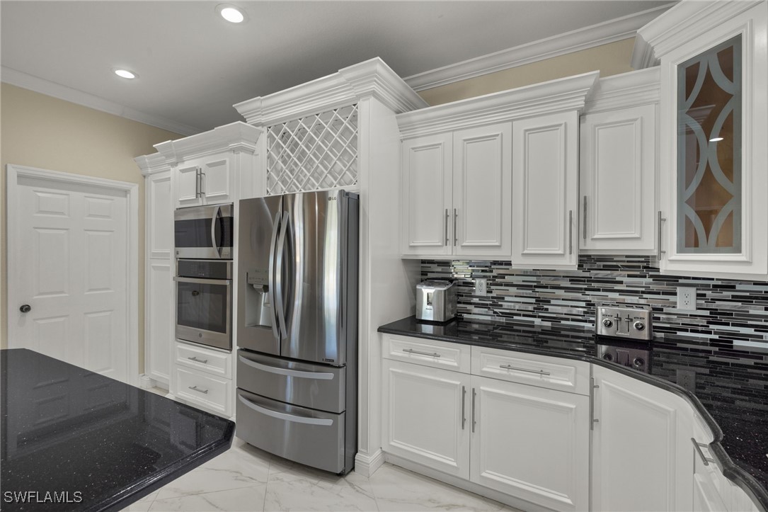 2418 NW 28th ST
