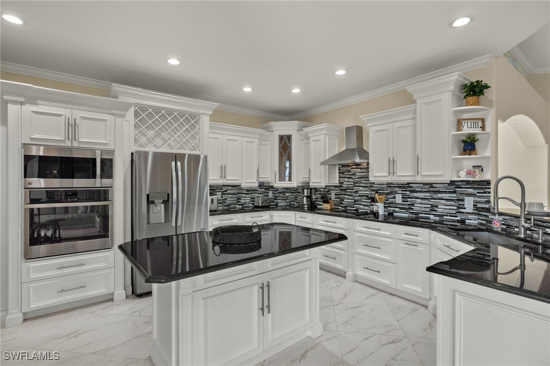 2418 NW 28th ST