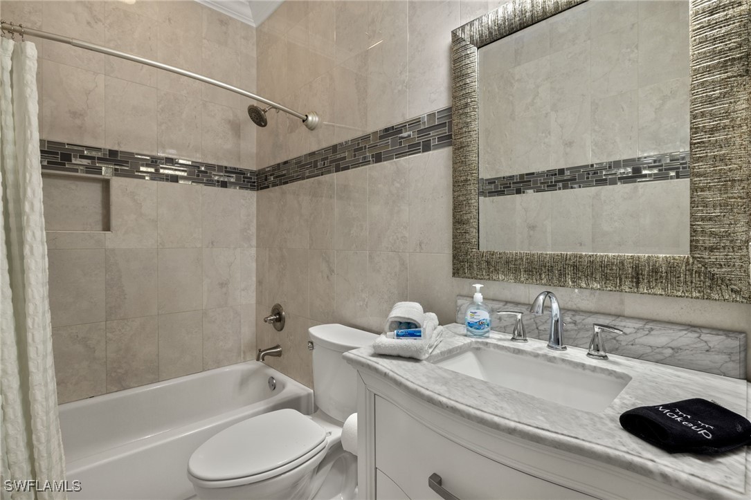 2418 NW 28th ST