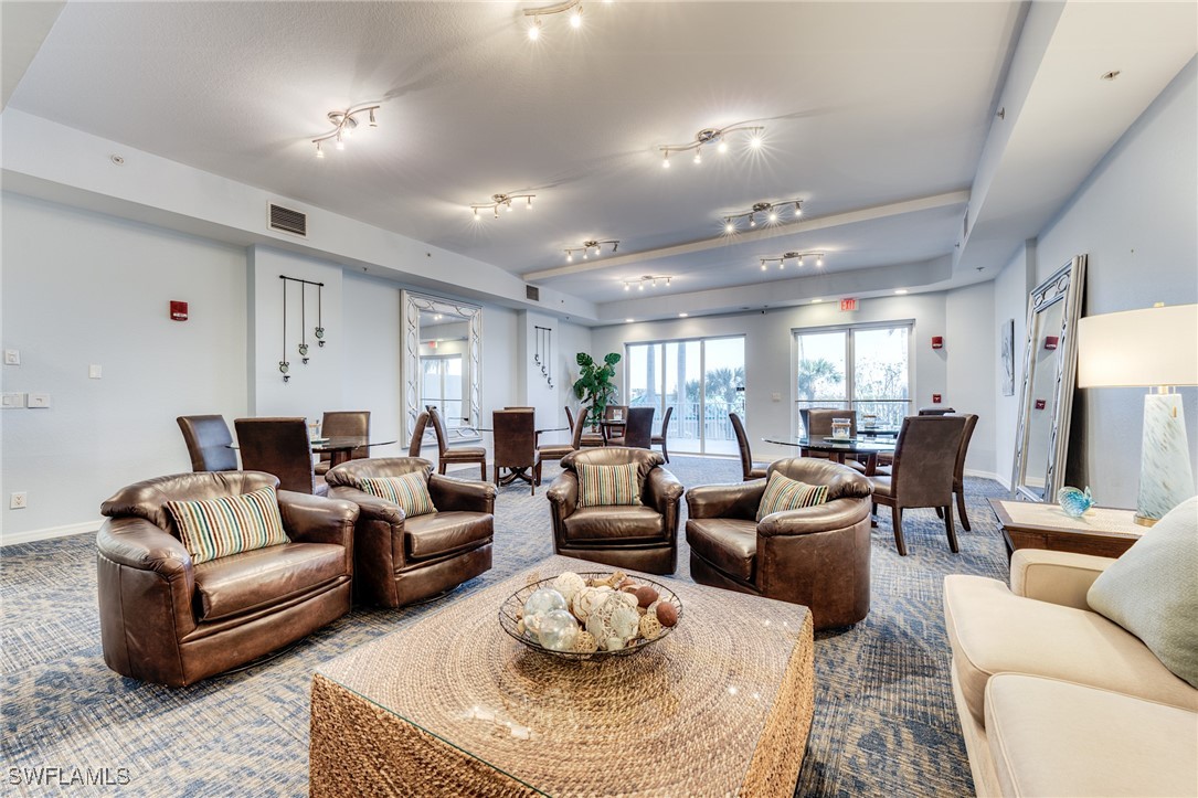 4141 Bay Beach LN 454
