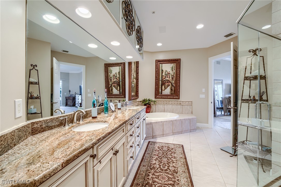 4141 Bay Beach LN 4P2