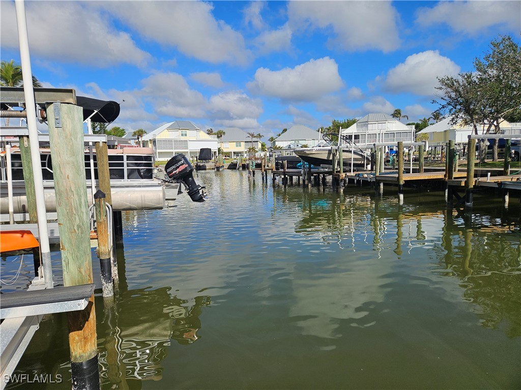 Hibiscus Boat Dock #89 Bay Beach LN