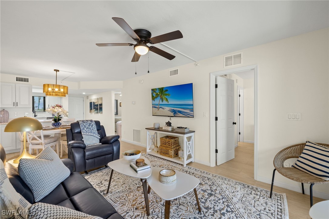 4770 Estero BLVD 304