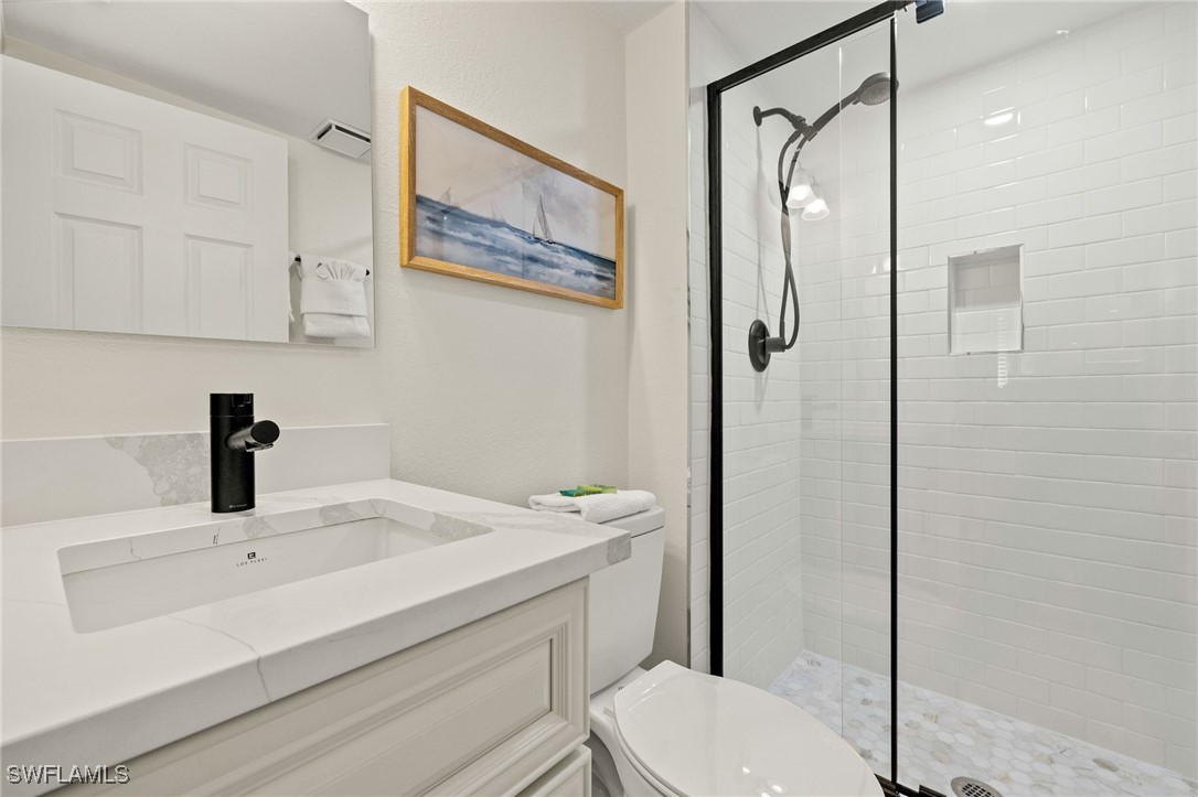 4770 Estero BLVD 304