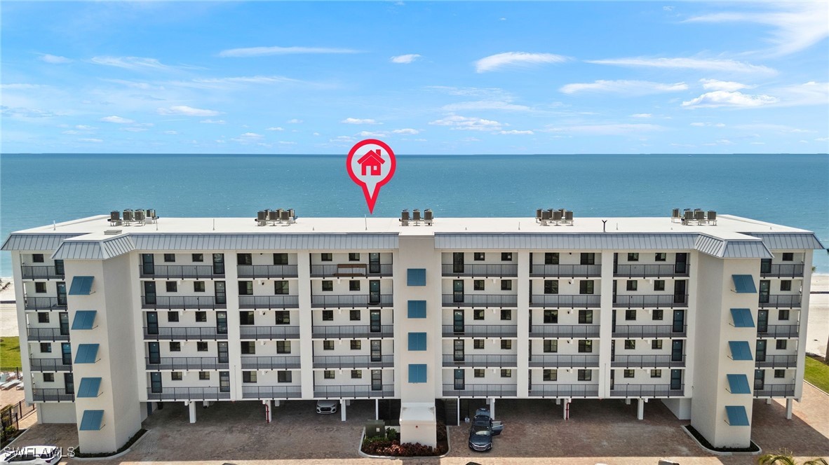 4770 Estero BLVD 304