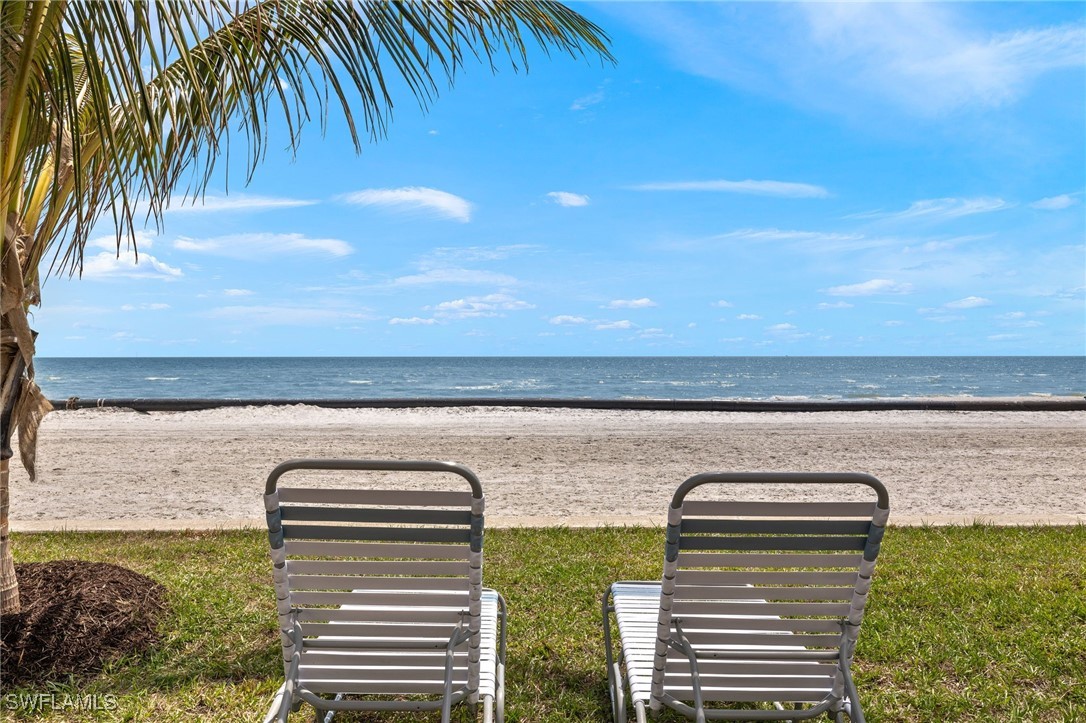 4770 Estero BLVD 304