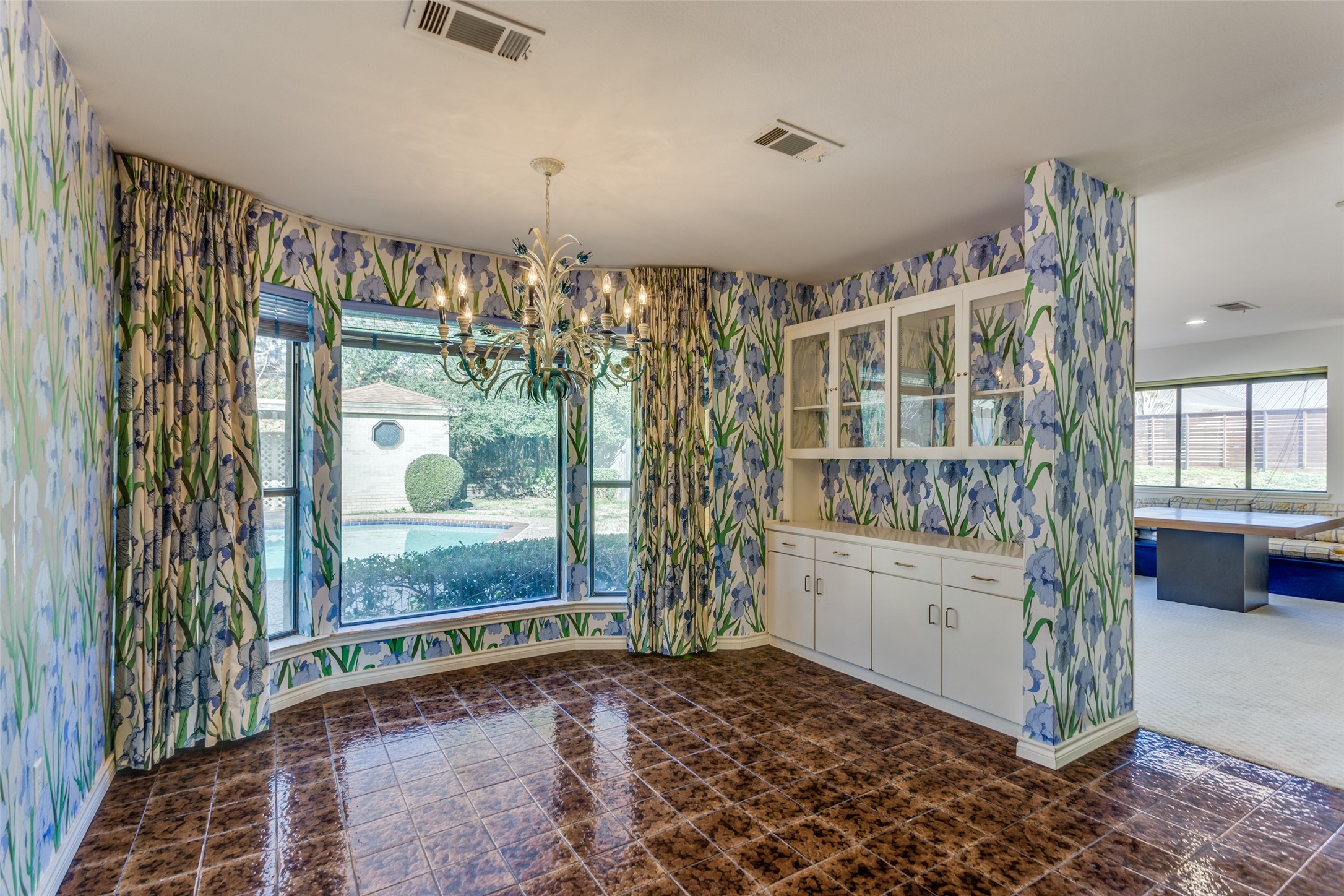 2116 Hidden Creek Road