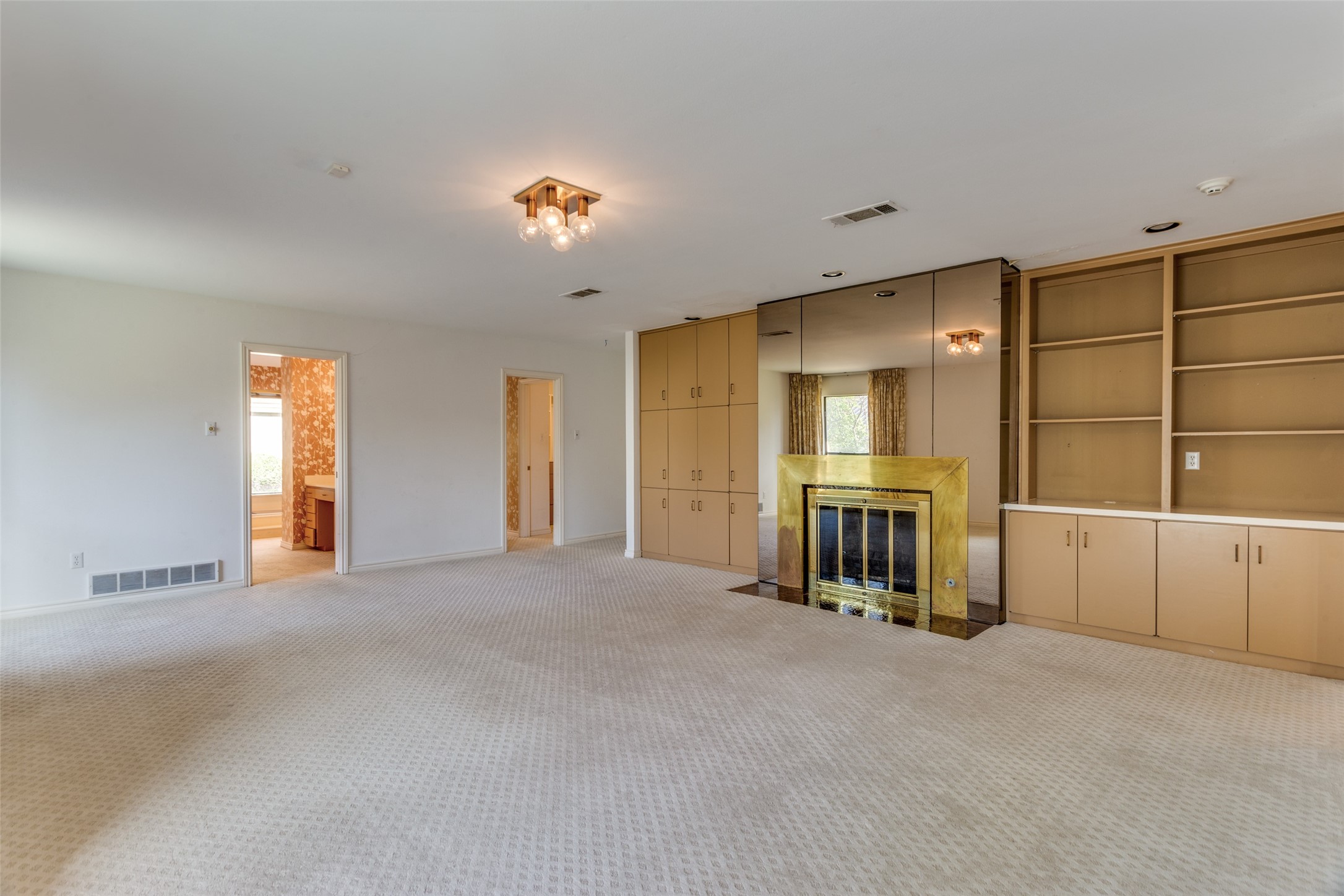 2116 Hidden Creek Road