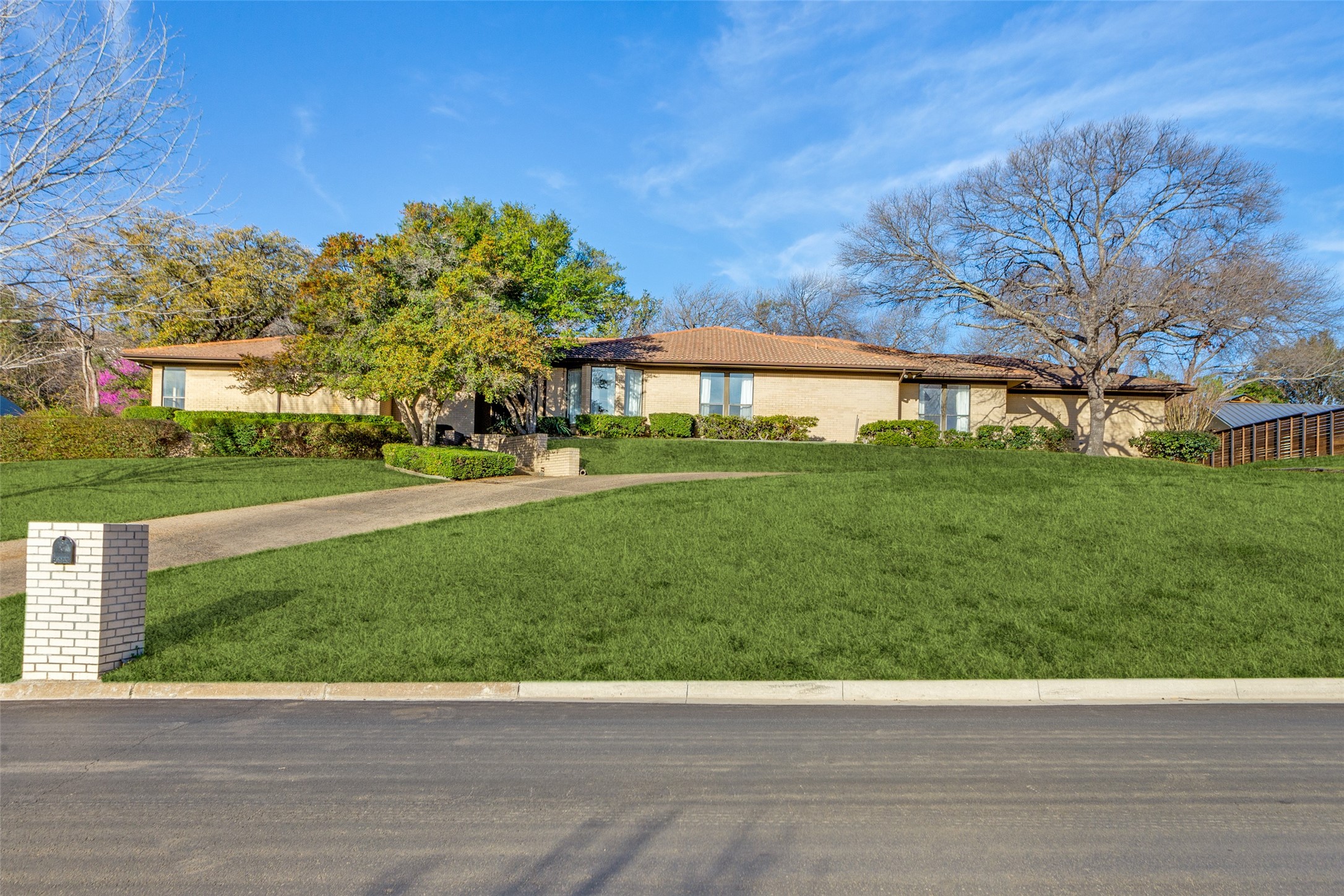 2116 Hidden Creek Road