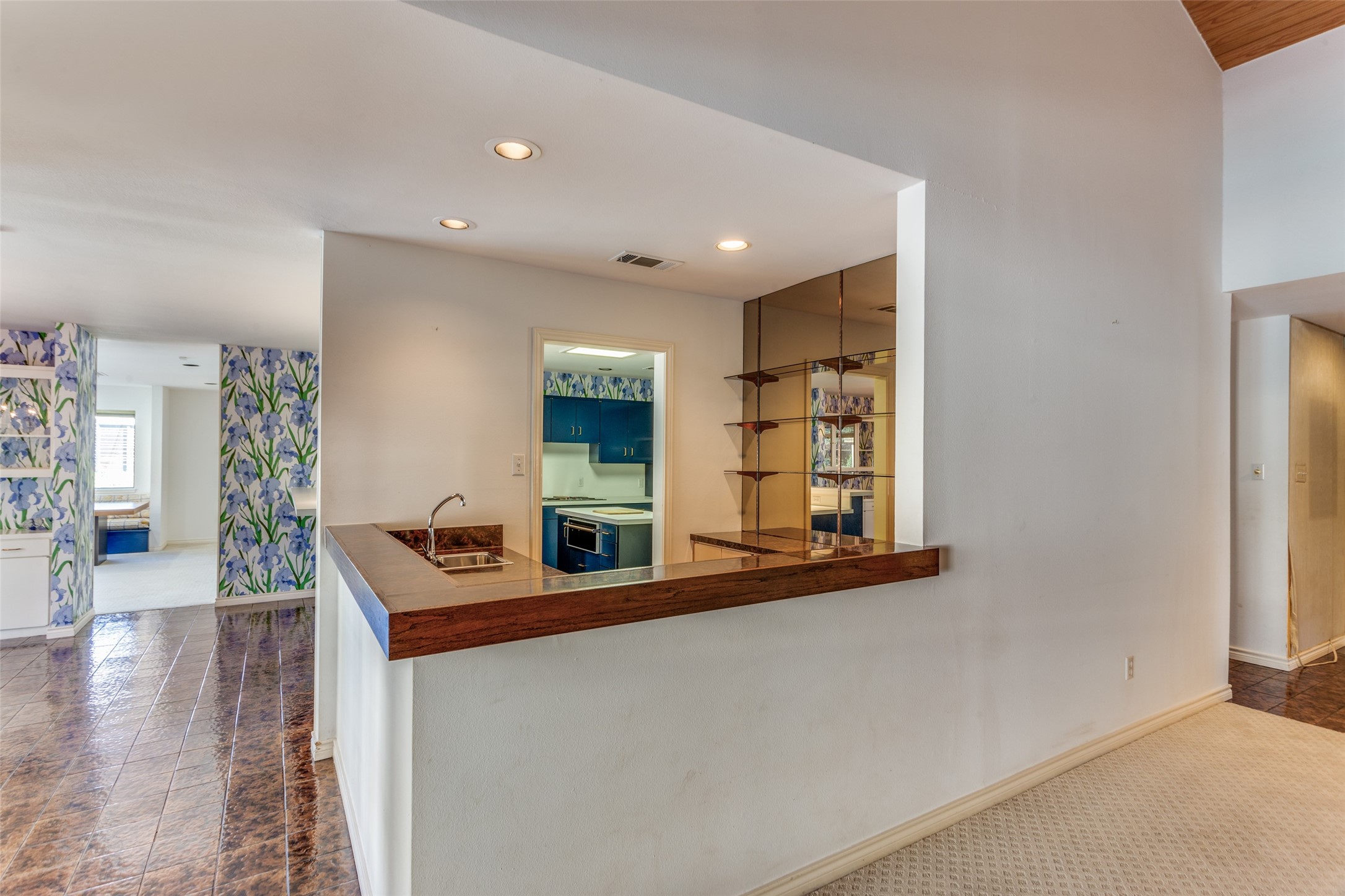 2116 Hidden Creek Road