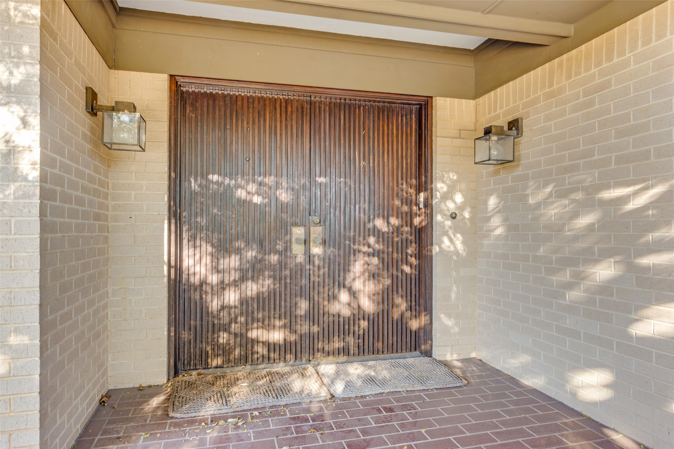 2116 Hidden Creek Road
