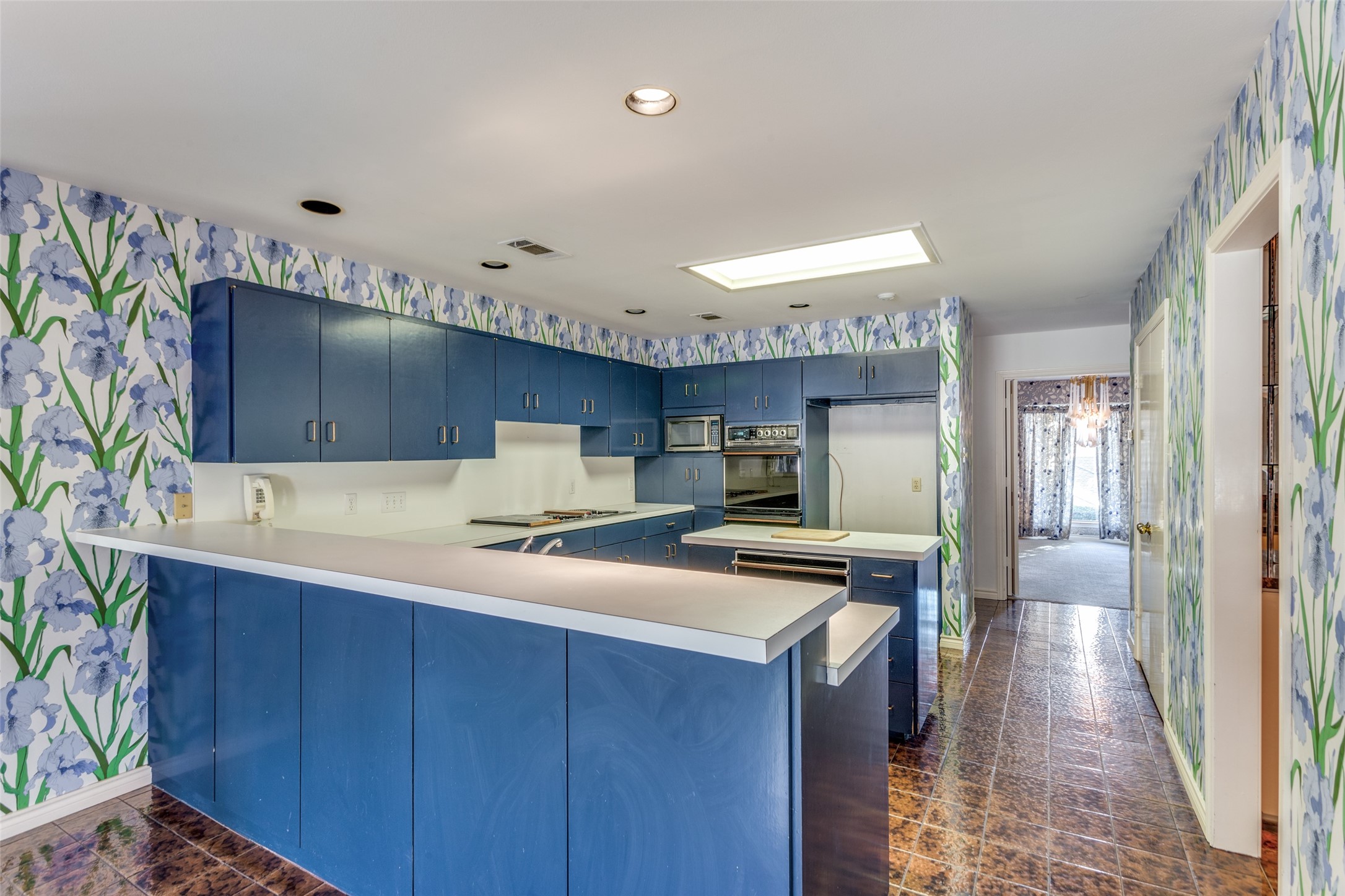 2116 Hidden Creek Road