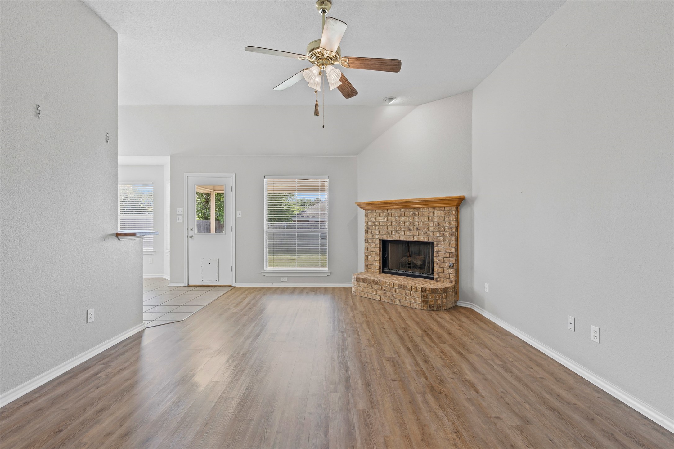 1039 Spring Hill Drive