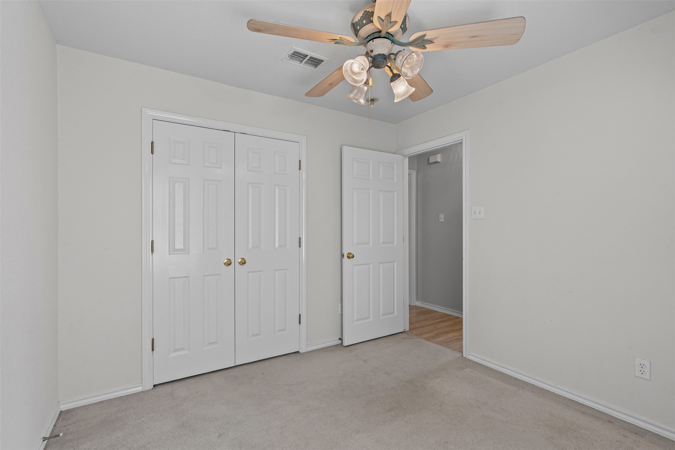1039 Spring Hill Drive