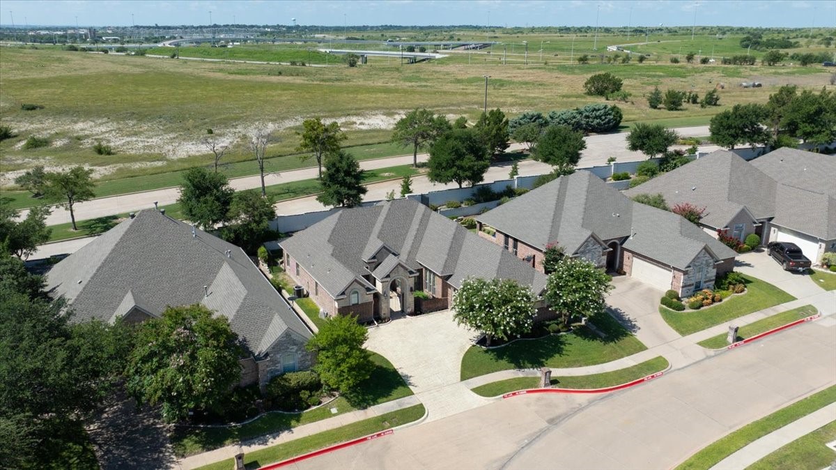 4932 Ridge Circle