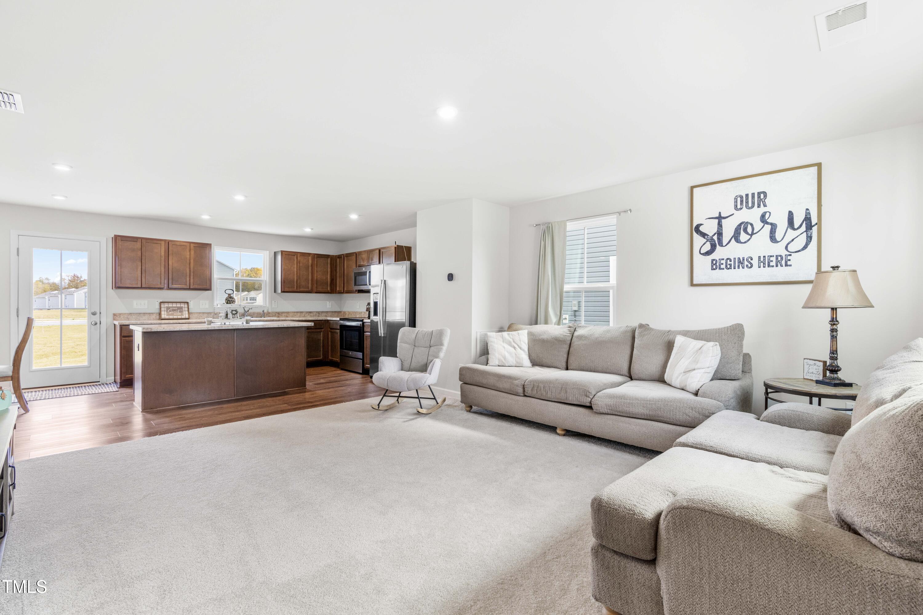 1404 Burgundy Bluff Lane