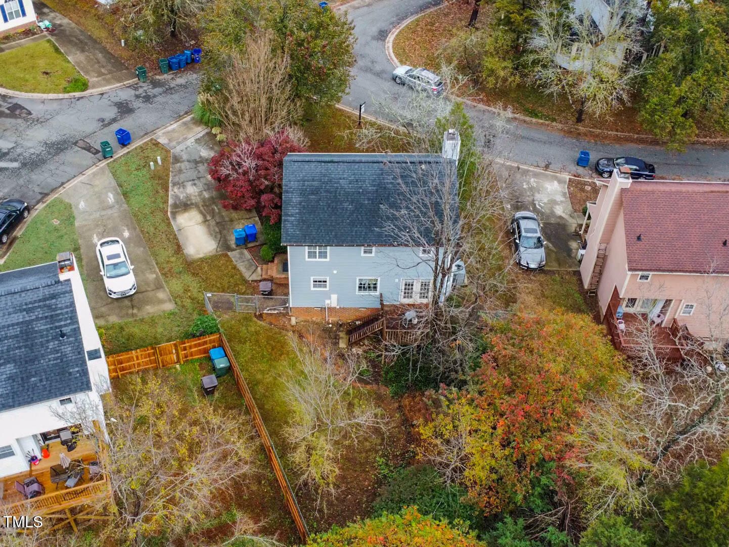 4319 White Cliff Lane