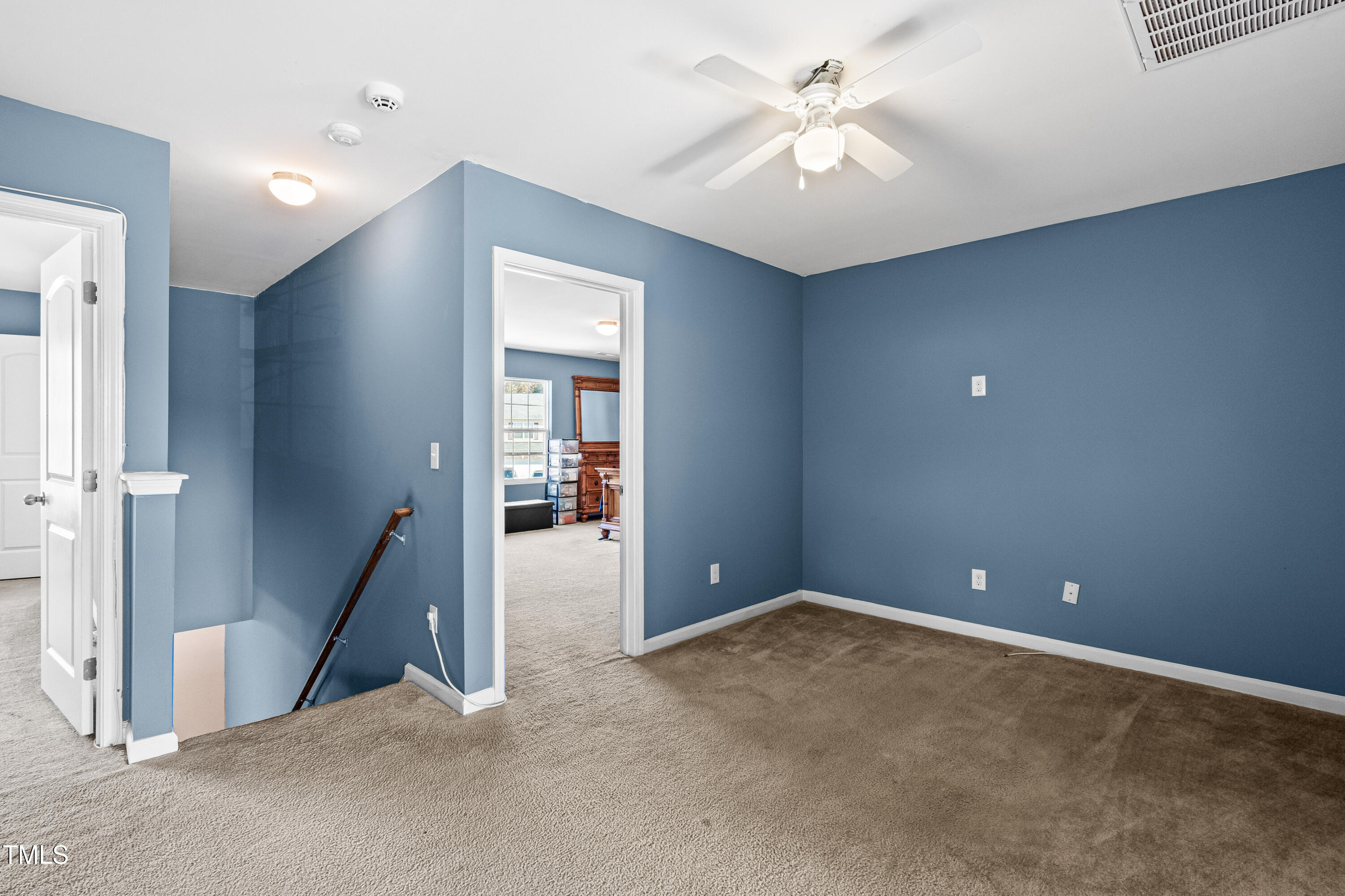 2 Bolter Court