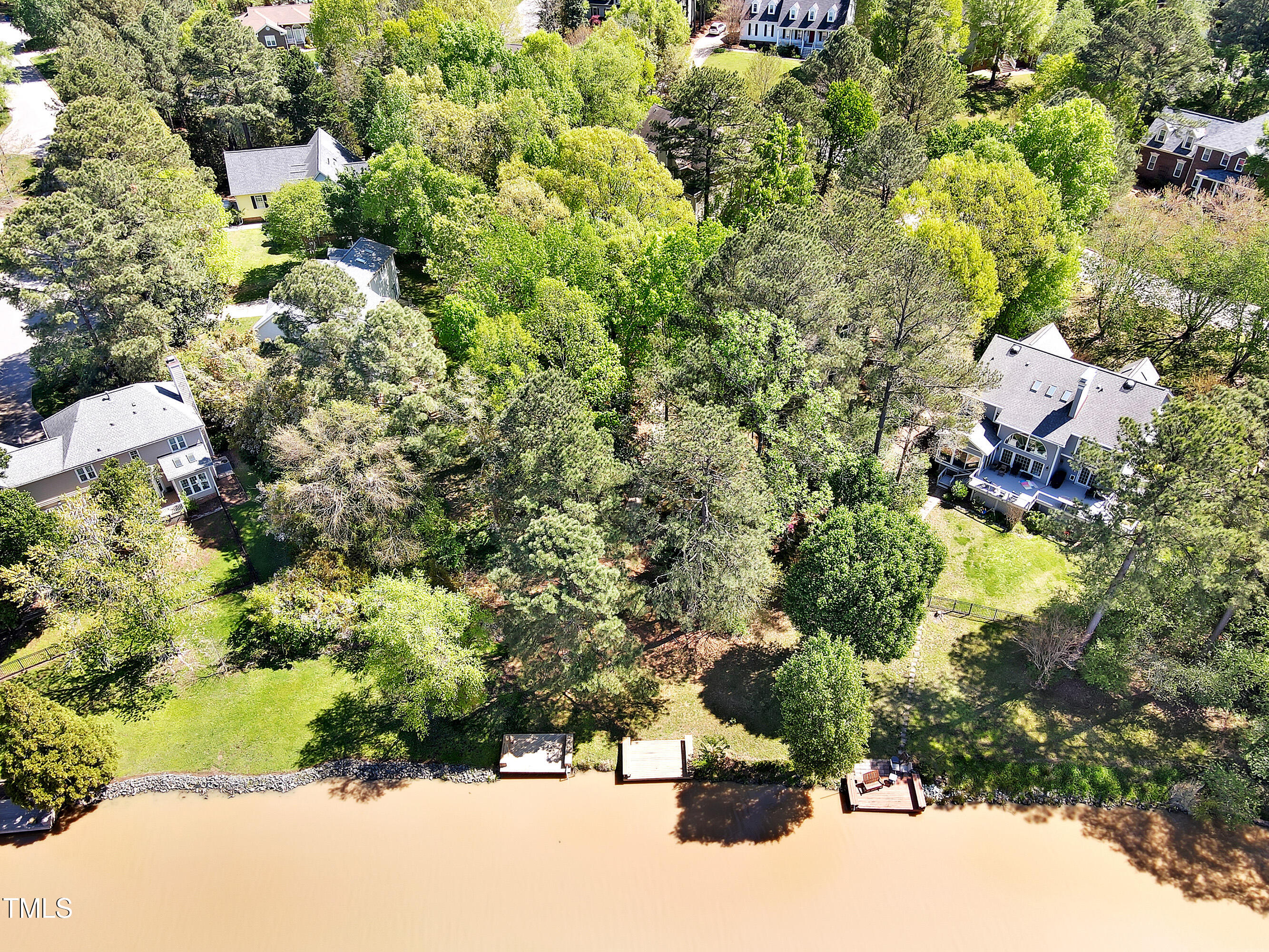 510 Guy Walker Way
