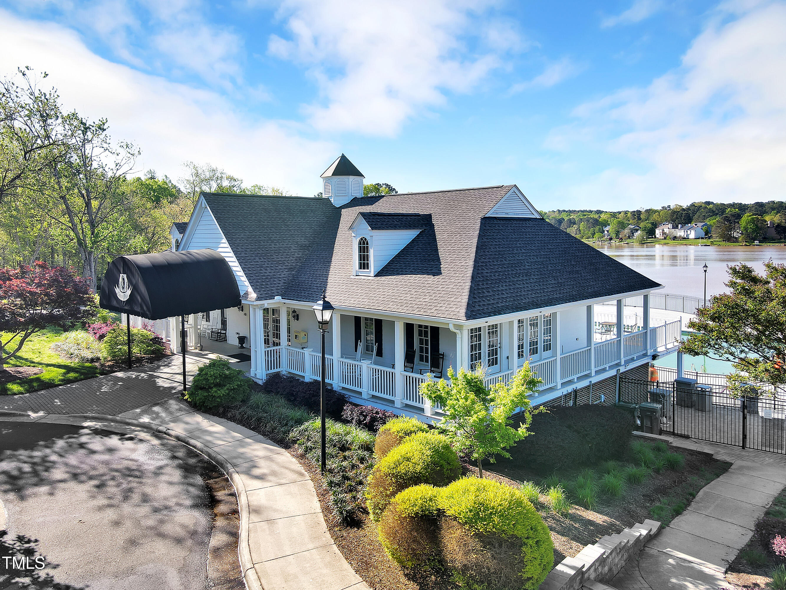 510 Guy Walker Way