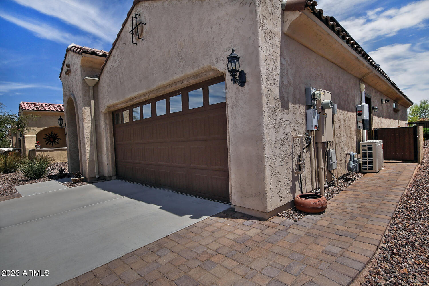 3897 N DAISY Drive