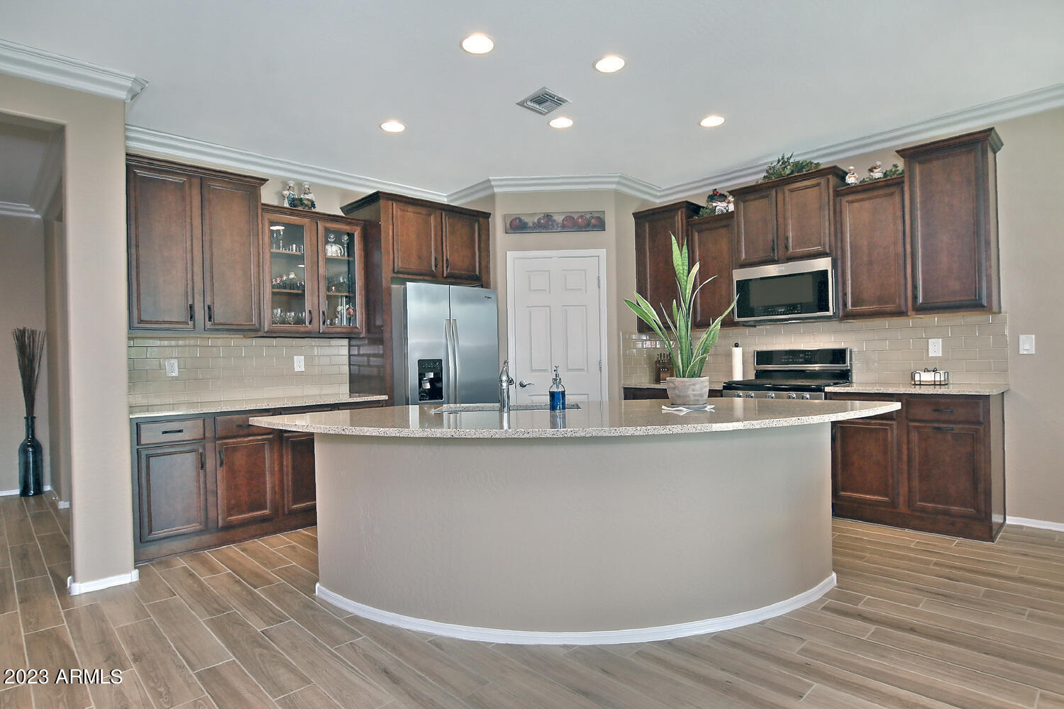 3897 N DAISY Drive