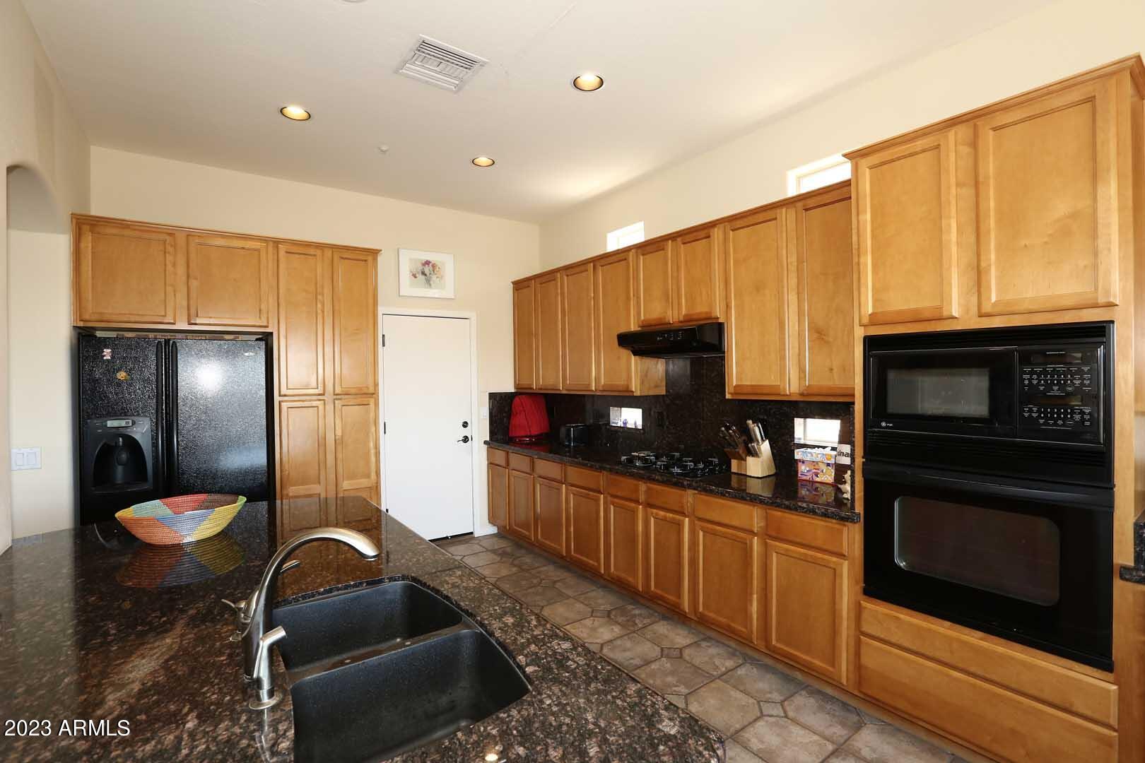 17031 E FONTANA Way
