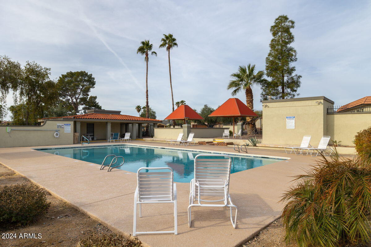 14412 N TEAKWOOD Lane