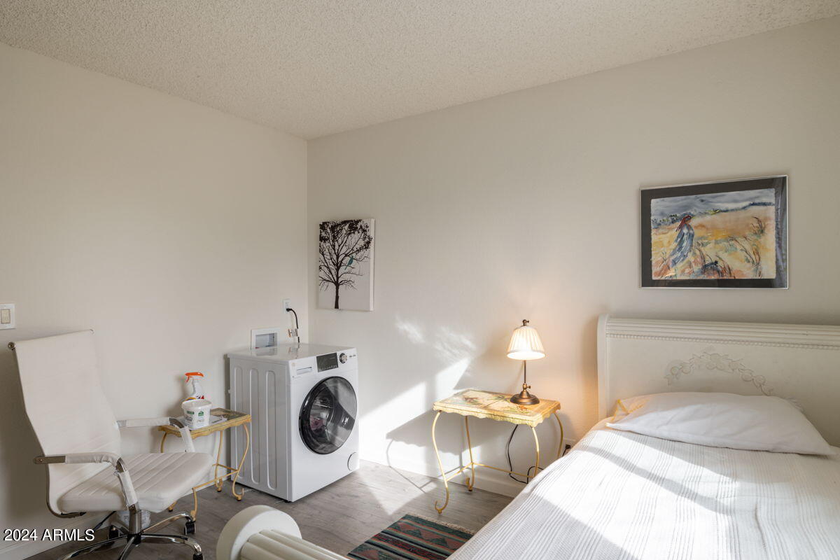 14412 N TEAKWOOD Lane