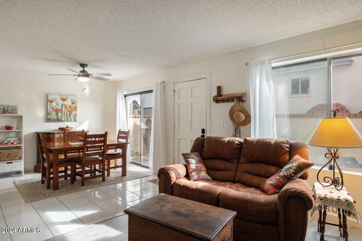 14412 N TEAKWOOD Lane