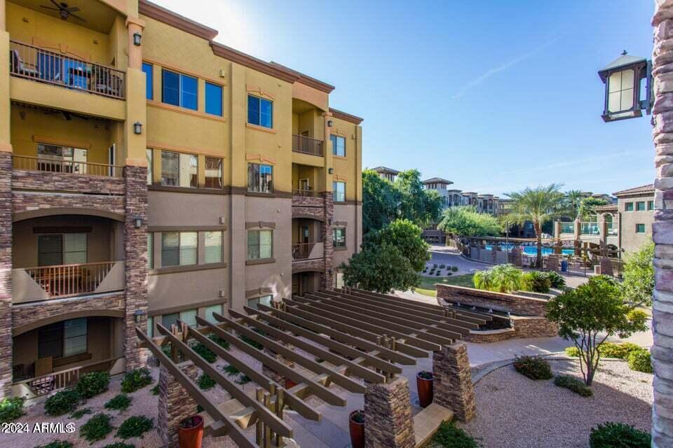 5350 E DEER VALLEY Drive Unit: 2233